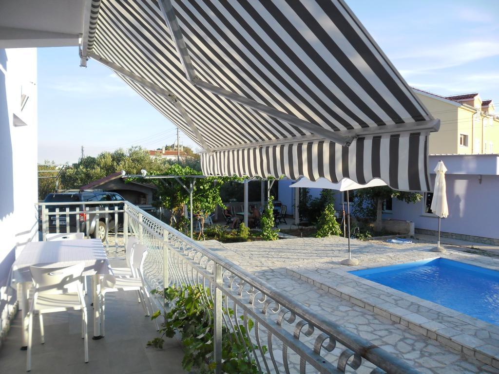 Apartments Jerine Tribunj  Luaran gambar